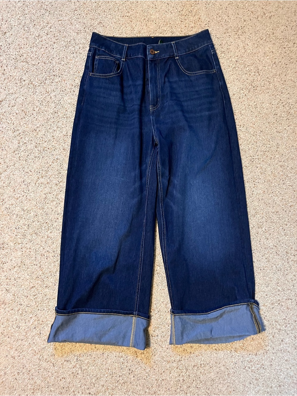 HALARA Deep Indigo Wide-Leg Jeans with Cuffed Hem